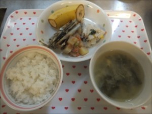 ３日給食_R