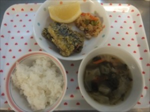 ８日給食_R