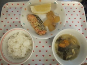 ８日給食_R