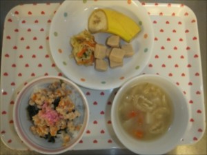 １０月９日給食_R