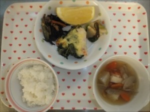 ３月８日給食_R