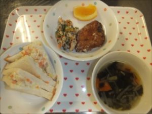 4月20日給食_R